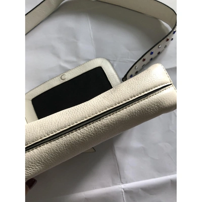 Pre-owned Marc Jacobs Leather Crossbody Bag In White