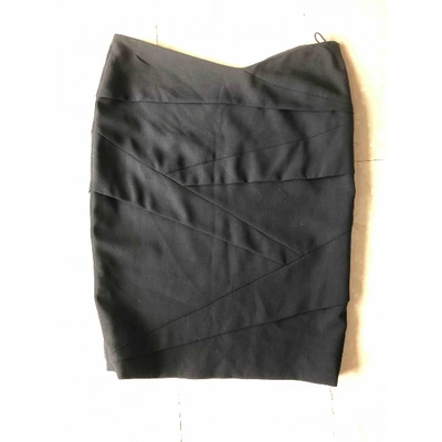 VERSACE Pre-owned Wool Mid-length Skirt In Black