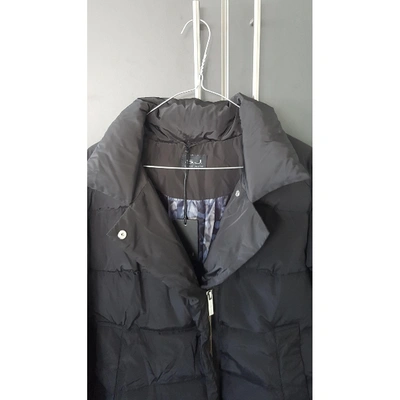 Pre-owned Sand Coat In Black