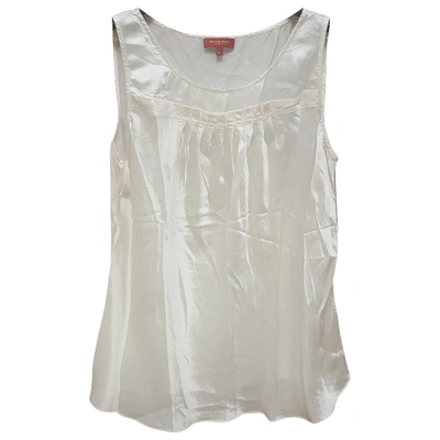 Pre-owned Burberry Silk Vest In White