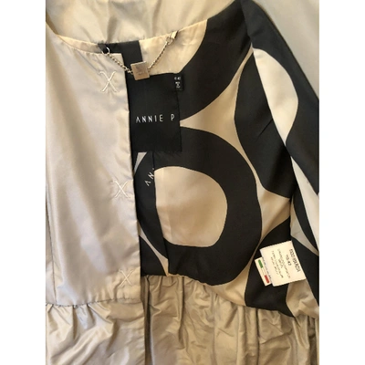 Pre-owned Annie P Short Vest In Beige