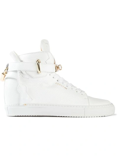 Buscemi 'alta' Hi In White