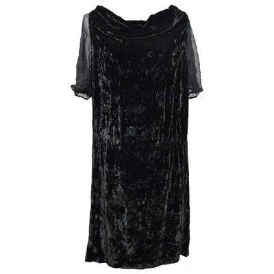 Pre-owned Bruuns Bazaar Velvet Mid-length Dress In Black