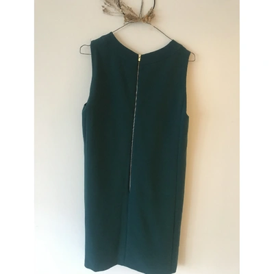 Pre-owned Tara Jarmon Mid-length Dress In Green