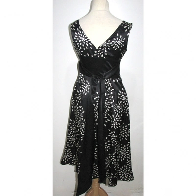 Pre-owned Ted Baker Silk Mid-length Dress In Black