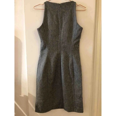 Pre-owned Tara Jarmon Wool Mid-length Dress In Grey