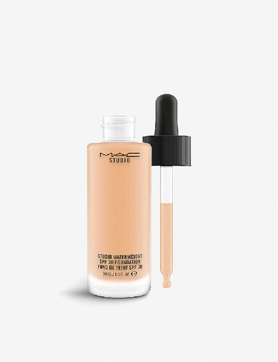 Mac Nc30 Studio Waterweight Spf30 Foundation In Nc30