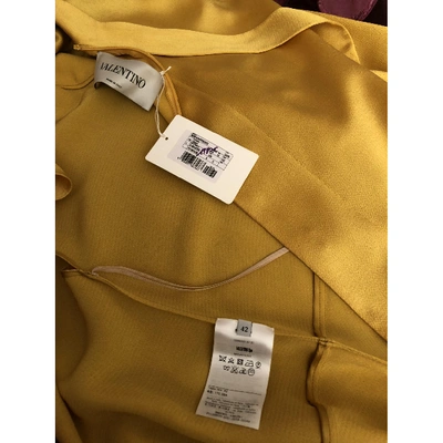 Pre-owned Valentino Mid-length Dress In Yellow