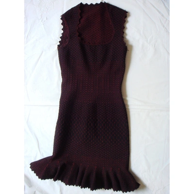 Pre-owned Alaïa Mid-length Dress In Burgundy