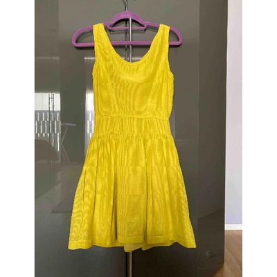 Pre-owned Burberry Silk Mid-length Dress In Yellow