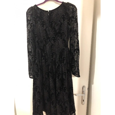 Pre-owned Givenchy Velvet Mid-length Dress In Black