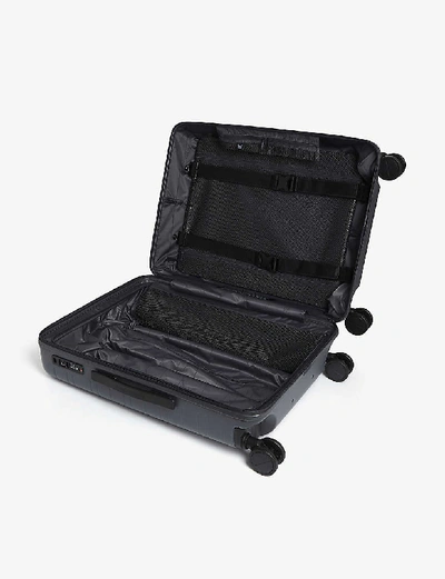 Shop Horizn Studios H6 Four-wheel Suitcase 64cm In Graphite