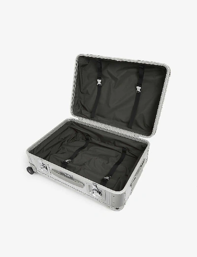 Shop Fpm - Fabbrica Pelletterie Milano Bank S Spinner 68 Aluminium Suitcase In Moonlight+silver