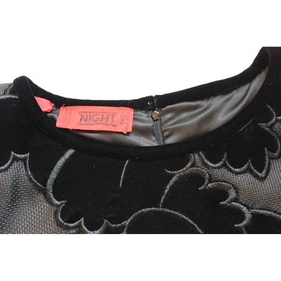 Pre-owned Valentino Velvet Mid-length Dress In Black