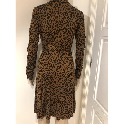 Pre-owned Diane Von Furstenberg Silk Mid-length Dress In Brown