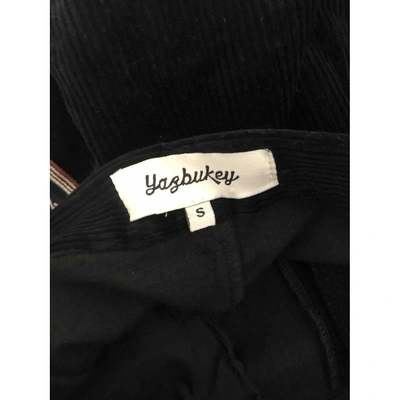 Pre-owned Yazbukey Trousers In Black