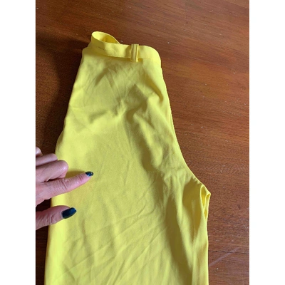 Pre-owned Versace Yellow Trousers