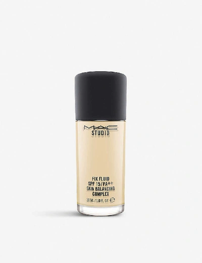 Shop Mac Studio Fix Fluid Spf 15 Foundation 30ml In Nc5