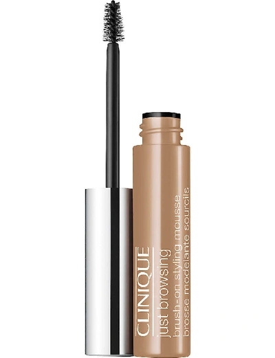 Clinique Blonde Just Browsing Brush-on Styling Mousse In Blonde
