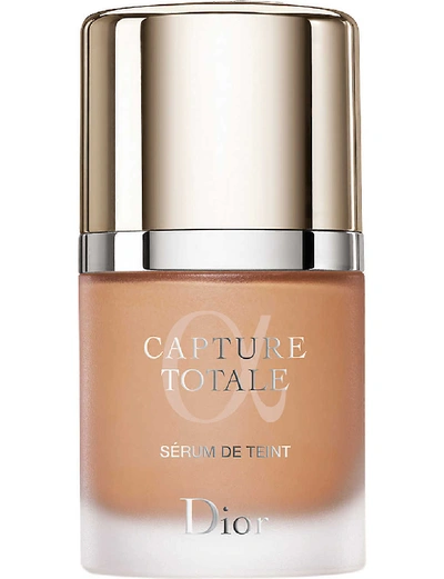 Dior Honey Beige 040 Capture Totale Radiance Restoring Serum Foundation, Size: 30ml In Honey Beige 040