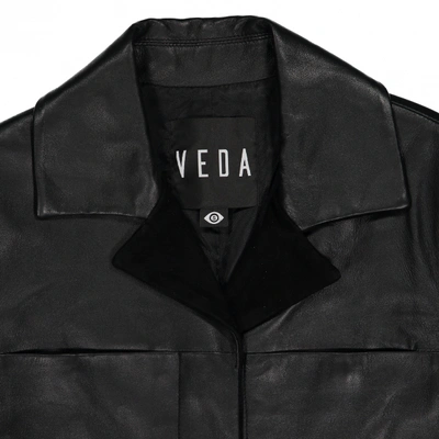 Pre-owned Veda Leather Short Vest In Black