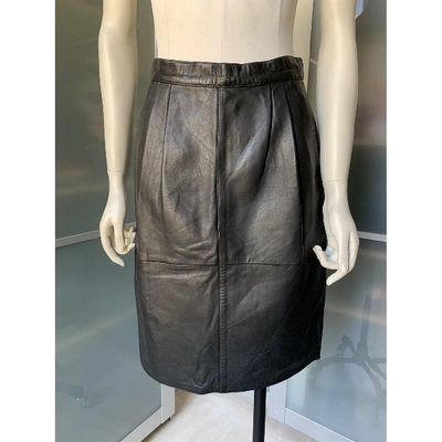 Pre-owned Gucci Leather Skirt In Black