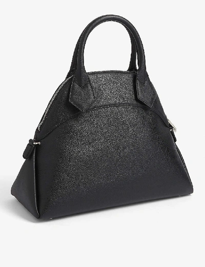 Shop Vivienne Westwood Windsor Shoulder Bag In Black