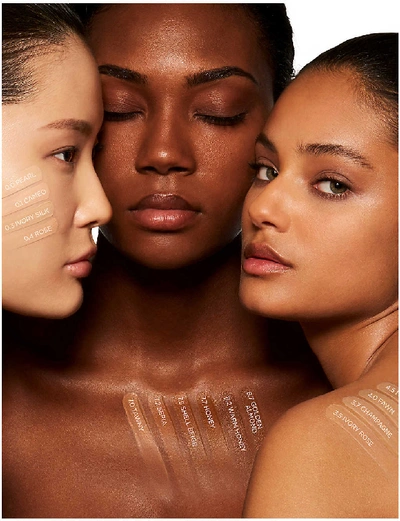 Tom Ford Shade And Illuminate Foundation 30ml In 4.5 Ivory