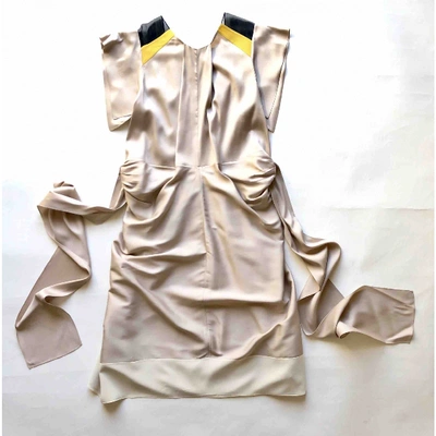 Pre-owned Vionnet Silk Mid-length Dress In Beige