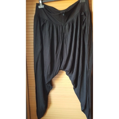 Pre-owned French Connection Carot Trousers In Black
