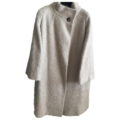Pre-owned Carolina Herrera Beige Wool Coat