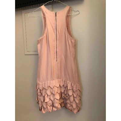 Pre-owned Alice And Olivia Silk Mid-length Dress In Pink