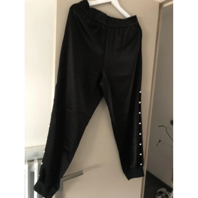 Pre-owned Alice And Olivia Trousers In Black