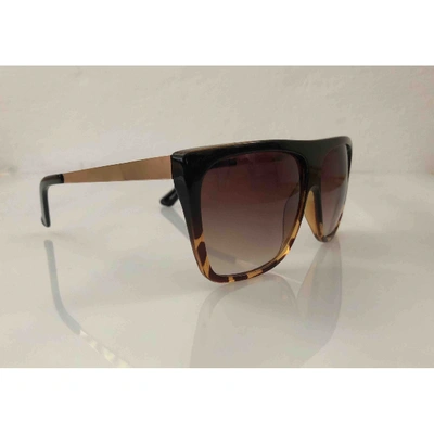 Pre-owned Quay Brown Sunglasses