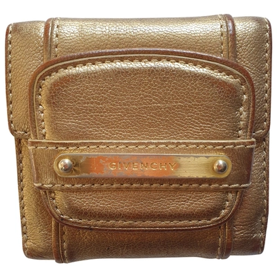 Pre-owned Givenchy Leather Card Wallet In Metallic