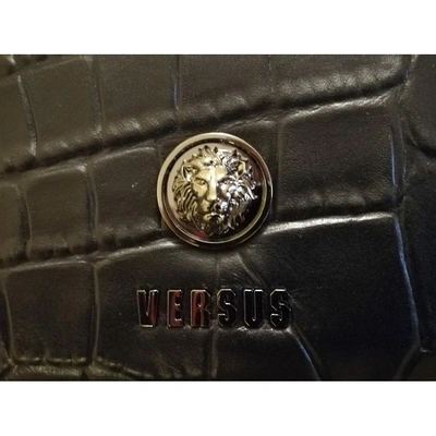 Pre-owned Versus Leather Wallet In Black