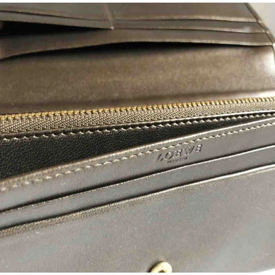 Pre-owned Loewe Leather Wallet In Metallic