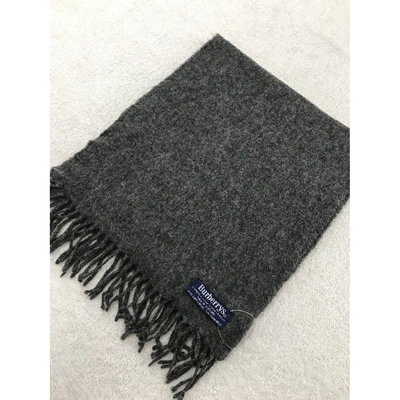 Pre-owned Burberry Wool Scarf In Gray