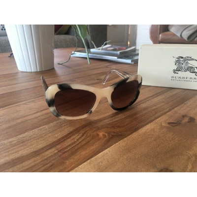 Pre-owned Burberry Camel Sunglasses