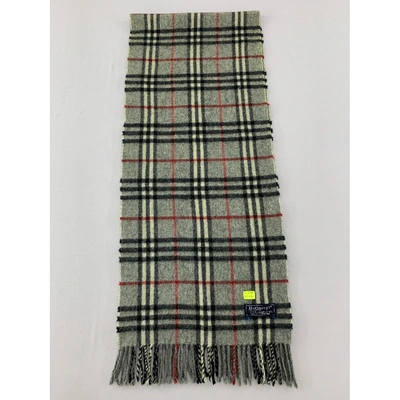 Pre-owned Burberry Wool Scarf In Grey