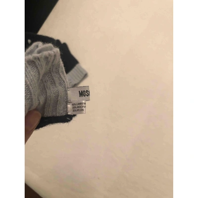 Pre-owned Moschino Wool Gloves In Black