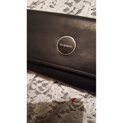 Pre-owned Givenchy Leather Wallet In Black