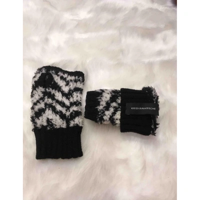 Pre-owned Kris Van Assche Black Wool Gloves