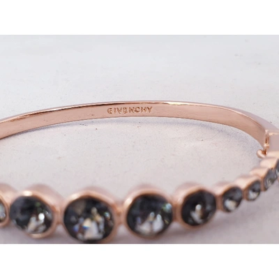 Pre-owned Givenchy Pink Metal Bracelet