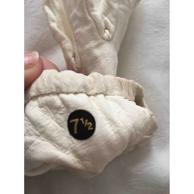 BOTTEGA VENETA Pre-owned Gloves In White