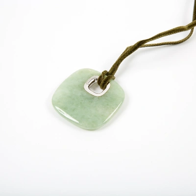 Pre-owned Qeelin Green Jade Necklace