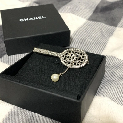 Pre-owned Chanel Silver Metal Pins & Brooches