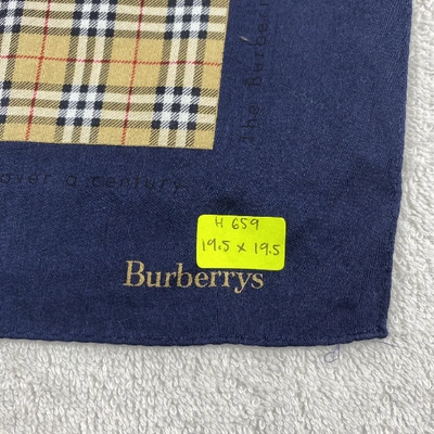 Pre-owned Burberry Neckerchief In Multicolour