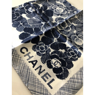 Pre-owned Chanel White Silk Silk Handkerchief