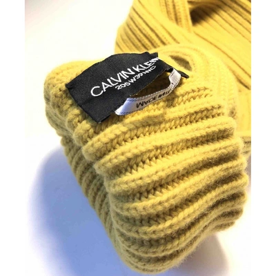 Pre-owned Calvin Klein 205w39nyc Wool Gloves In Yellow
